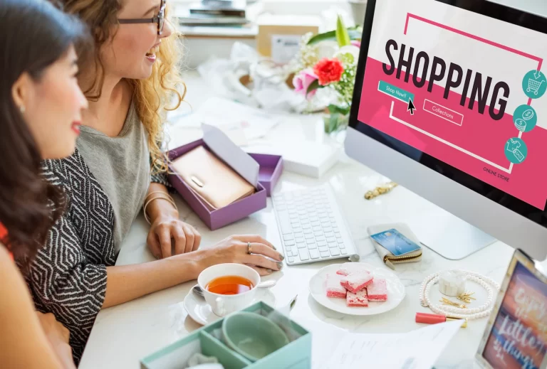 online-shopping-cart-e-commers-concept_53876-127436