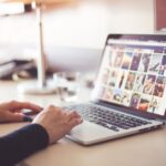 Bisnis di media sosial 