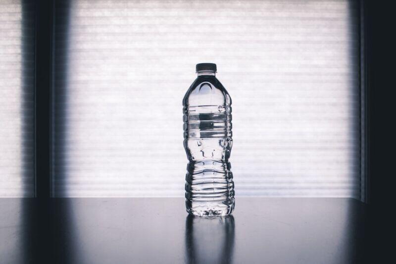 Botol Minuman Plastik