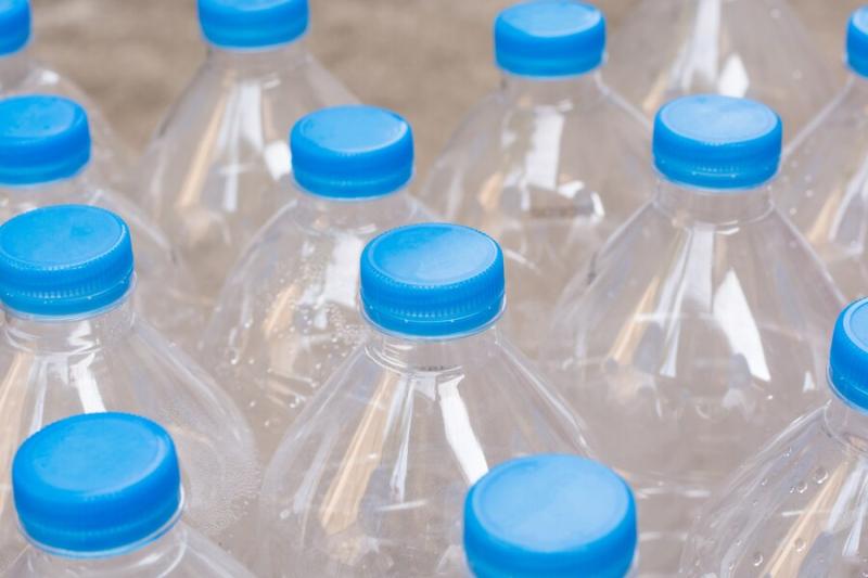 distributor botol plastik